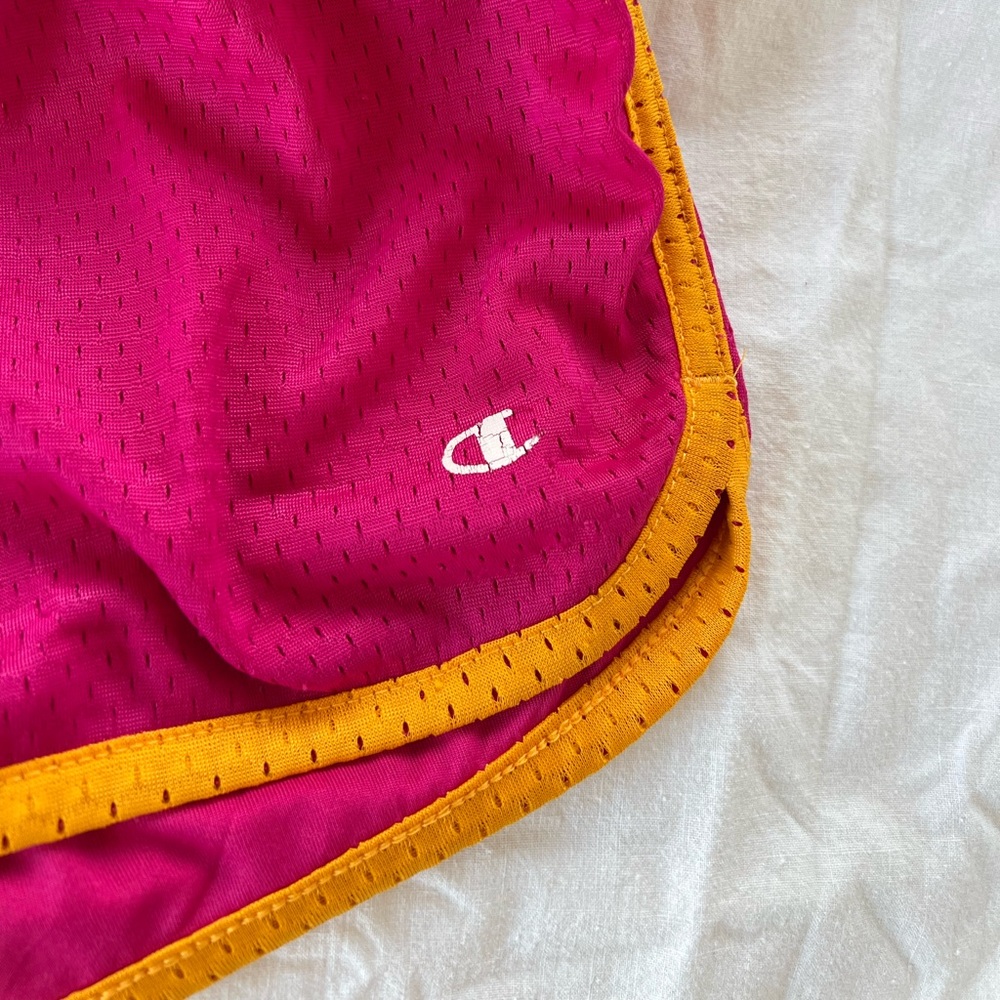Y2K Champion Shorts - Picture 2 of 6